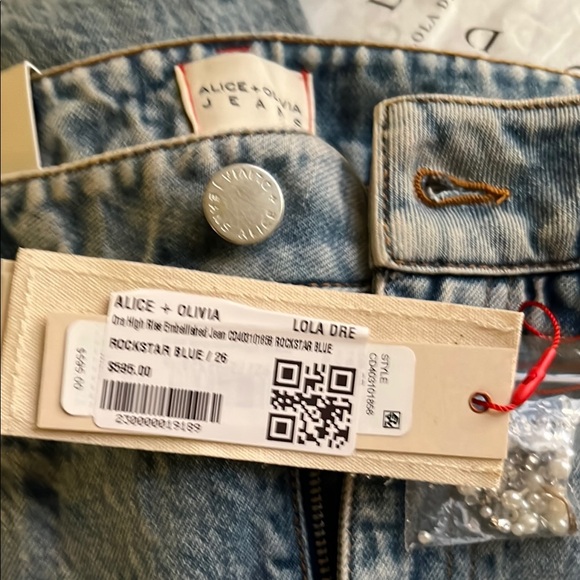 NWT Alice + Olivia Ora embellished Jeans 26 - Picture 2 of 7